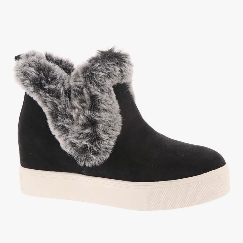 NWOT J Slides Sean Waterproof Faux Fur Suede Boots